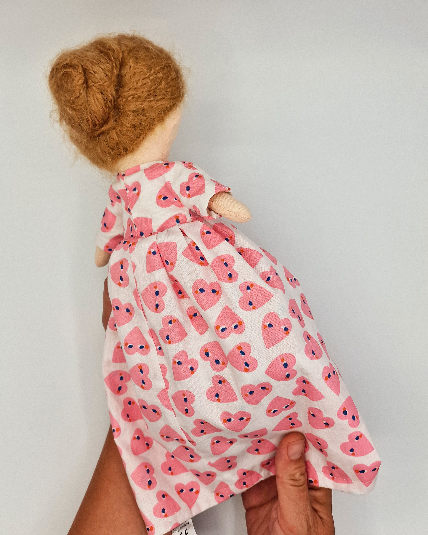 Reversible Doll: Hearts everywhere